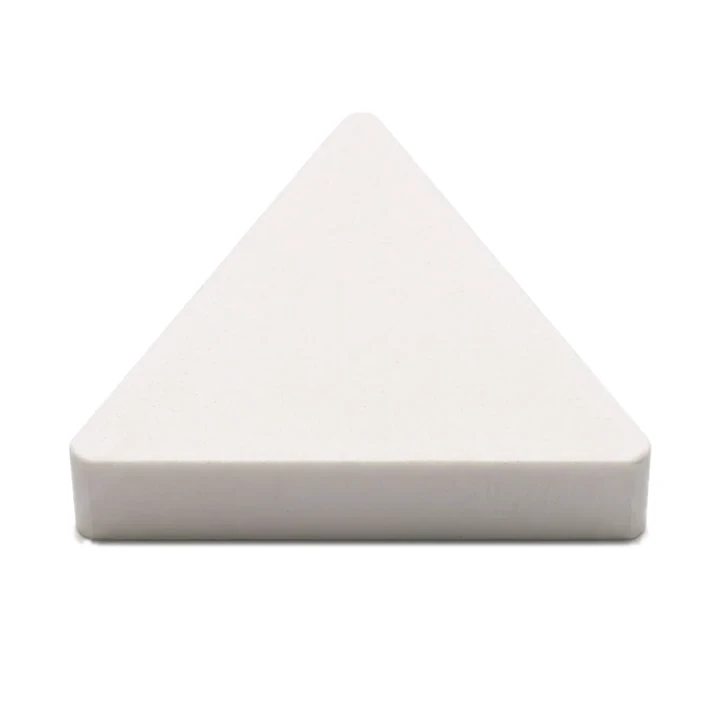 Inserto triangular 60° de ceramica IC 9.525 mm